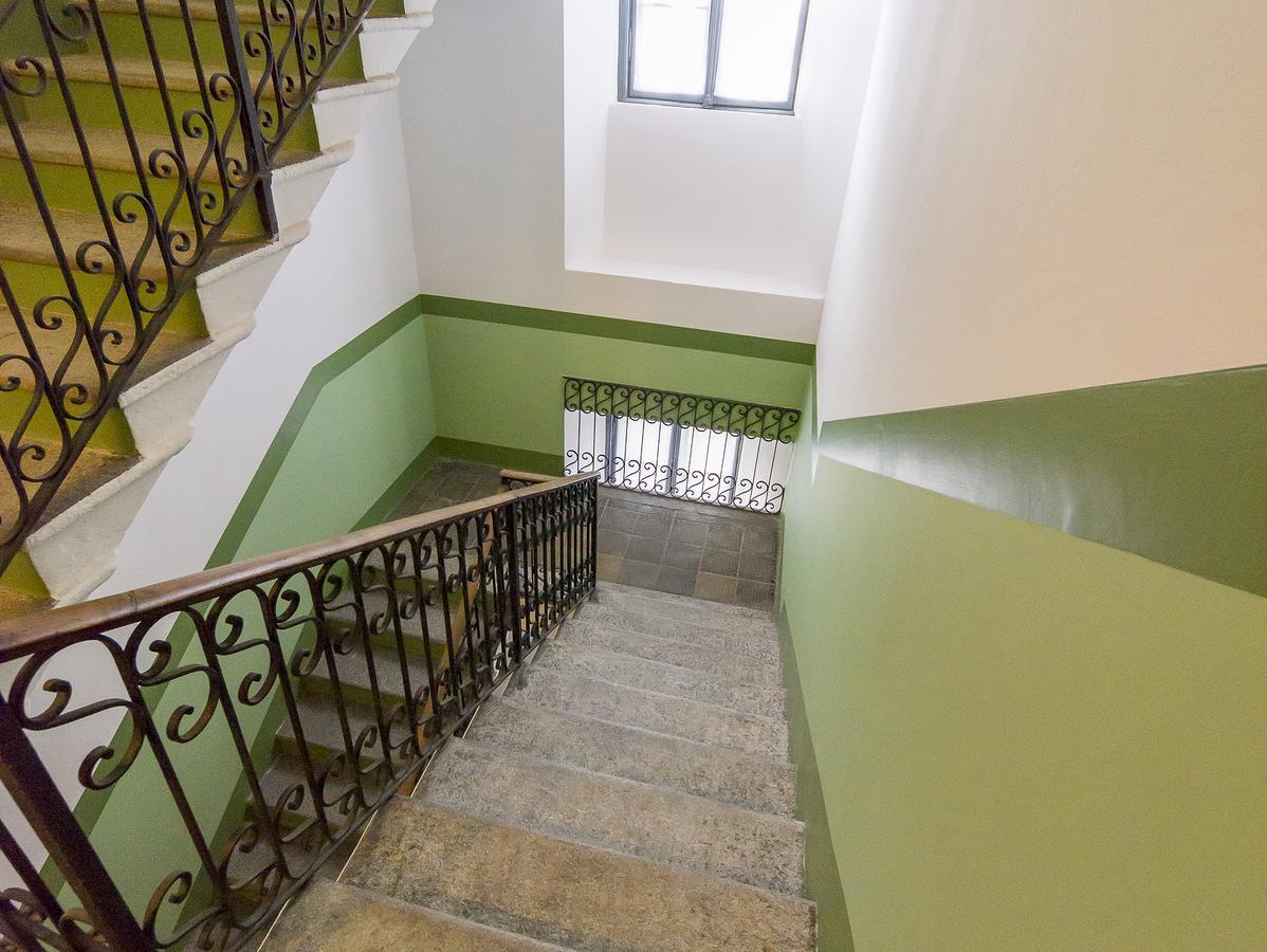 ホテル La Nostra Casa In Centro レッコ エクステリア 写真